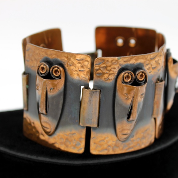 Rebajes Copper Bracelet, Brazilian Masks, 1950s - Picture 6 of 7